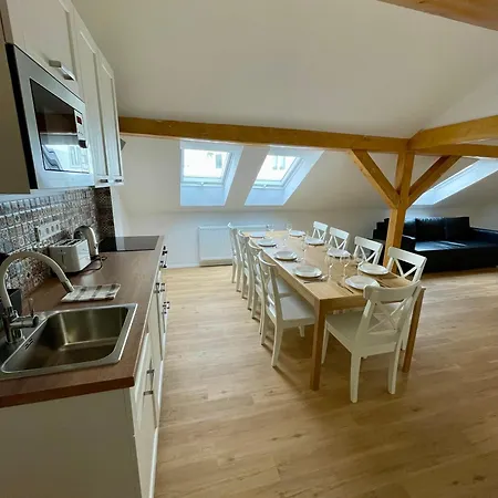 Apartment, 4 Rooms, Living Room, Eating Room, 8-10 Persons, Centre, Grand Vinohrady