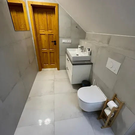 Apartment, 4 Rooms, Living Room, Eating Room, 8-10 Persons, Centre, Grand Vinohrady Lägenhet
