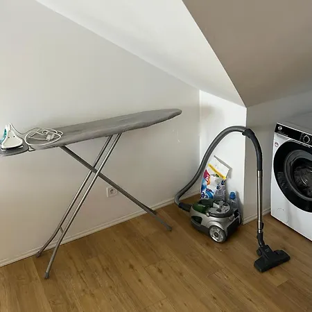 Apartment, 4 Rooms, Living Room, Eating Room, 8-10 Persons, Centre, Grand Vinohrady Prag
