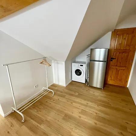 Apartment, 4 Rooms, Living Room, Eating Room, 8-10 Persons, Centre, Grand Vinohrady Lägenhet Prag